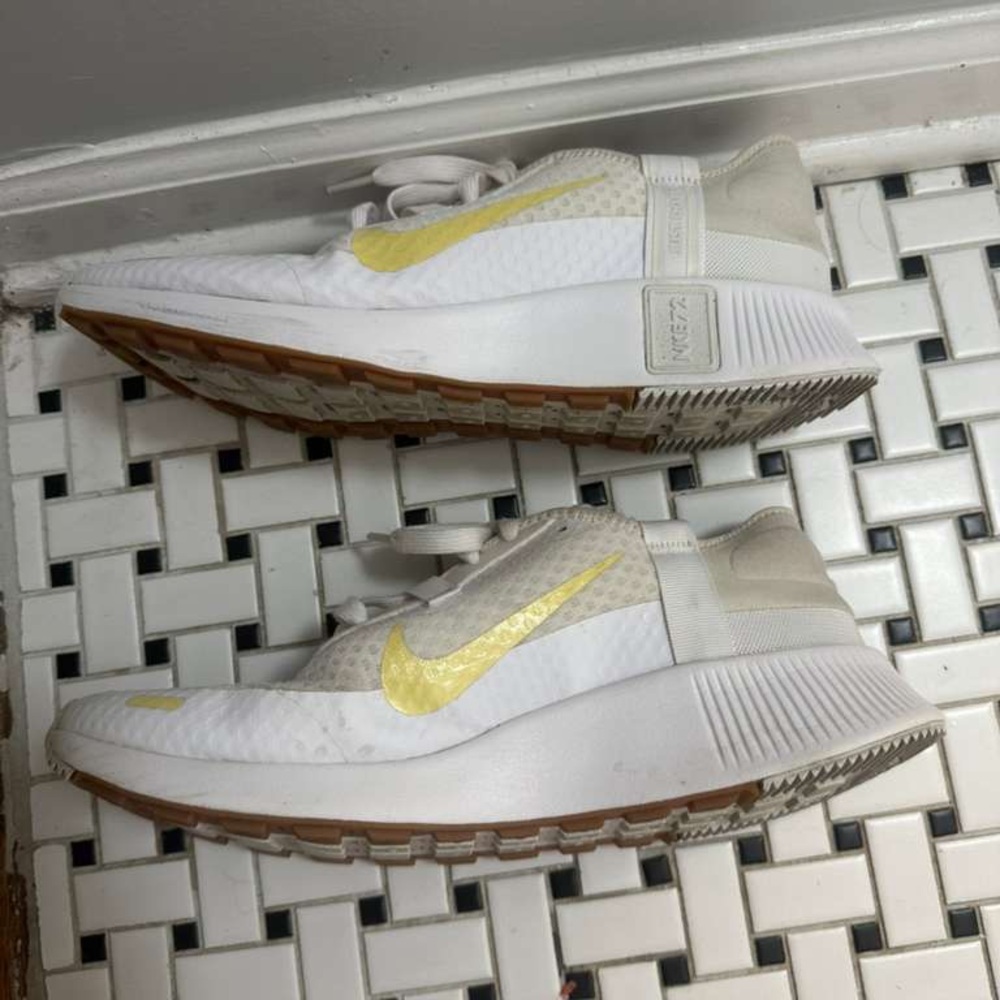 Nike White and Gold Athletic Shoes